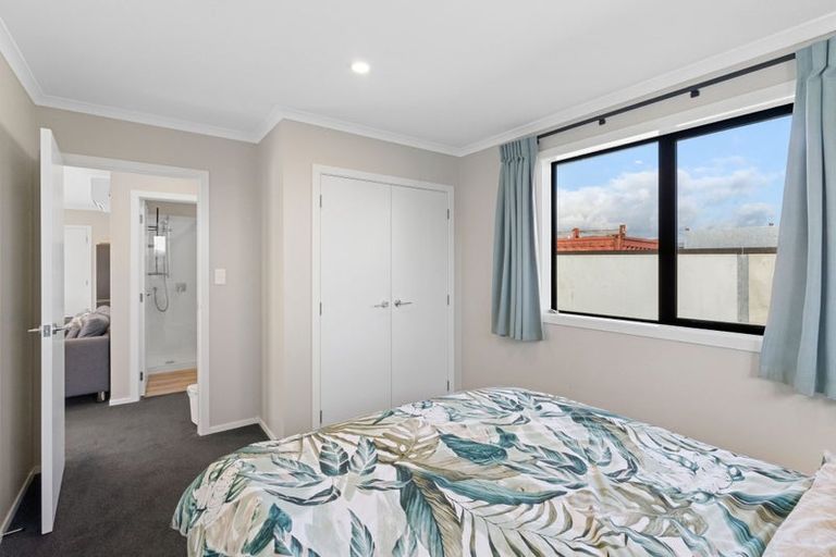 Photo of property in 111 Hinemoa Street, Levin, 5510