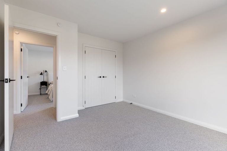 Photo of property in 105 Freedom Drive, Kelvin Grove, Palmerston North, 4470