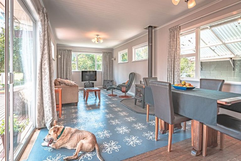 Photo of property in 734 Okahukura Road, Tapora, Wellsford, 0977