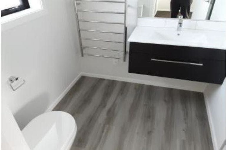 Photo of property in 108 Hinemoa Street, Levin, 5510