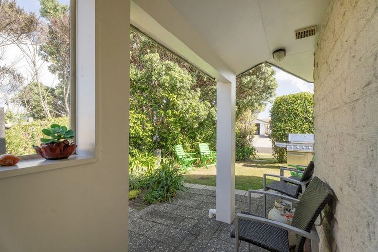 Photo of property in 19 Springbok Avenue, Whitianga, 3510