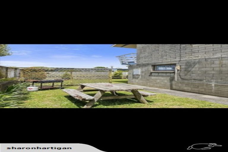 Photo of property in 59 Ngapaki Street, Waikanae Beach, Waikanae, 5036