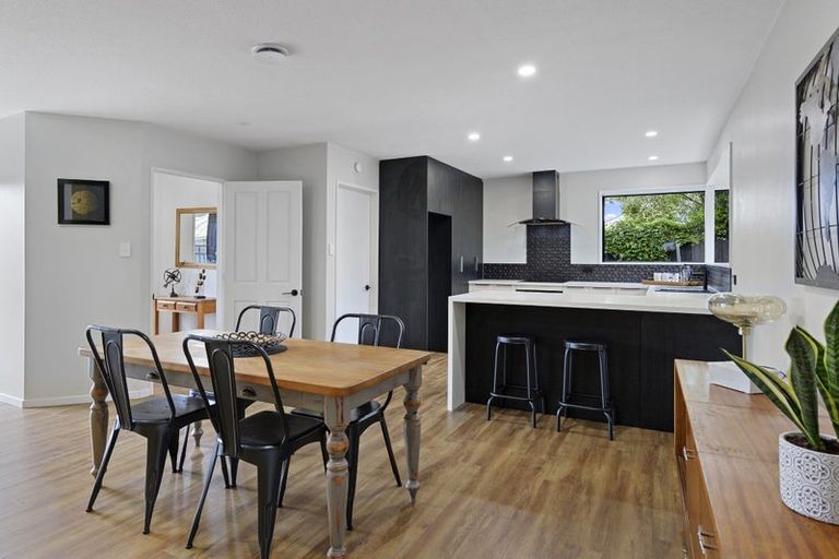 Photo of property in 2/28a Studholme Street, Somerfield, Christchurch, 8024