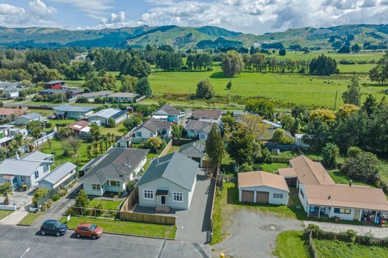 Photo of property in 85a Grey Street, Woodville, 4920