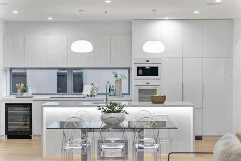 Photo of property in 24a Patteson Avenue, Mission Bay, Auckland, 1071