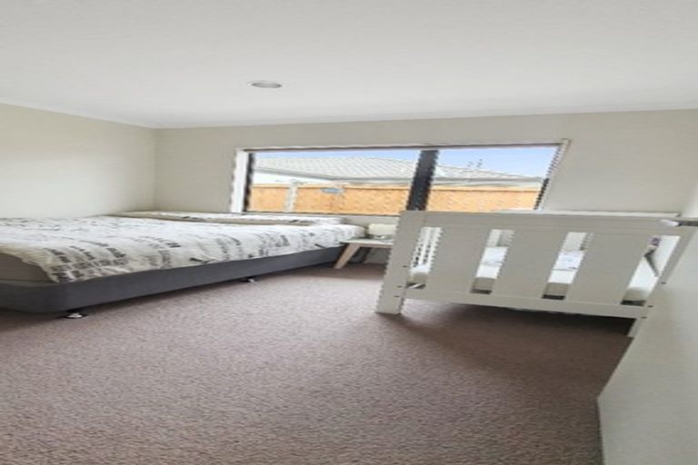 Photo of property in 13 Kirkaldy Street, Wattle Downs, Auckland, 2103