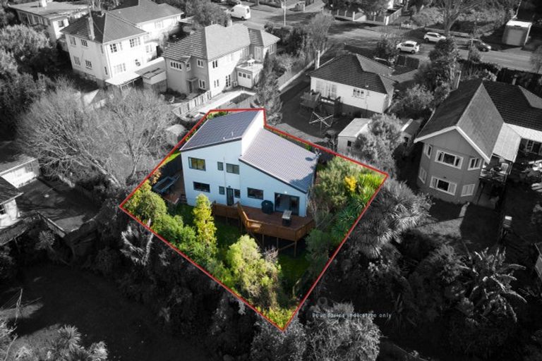 Photo of property in 18a Masters Avenue, Hillcrest, Hamilton, 3216