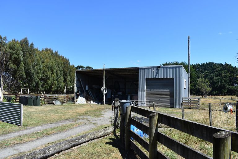 Photo of property in 247 Belvedere Road, Carterton, 5713