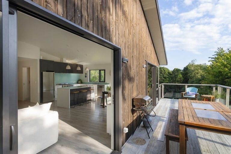 Photo of property in 15 Adams Road, Whataupoko, Gisborne, 4010