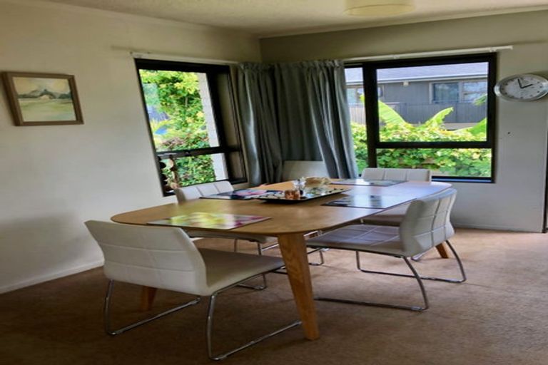 Photo of property in 2/59a Norwood Road, Bayswater, Auckland, 0622