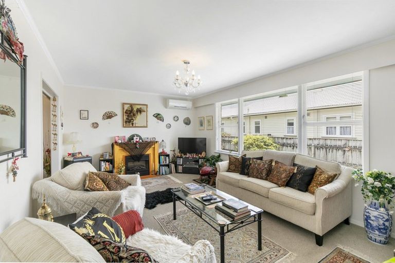 Photo of property in 2/135 Epuni Street, Epuni, Lower Hutt, 5011