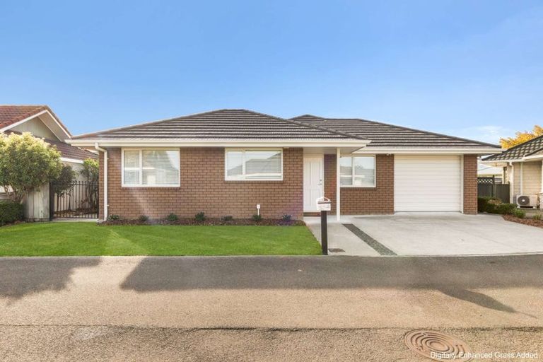 Photo of property in 24a Rata Street, Roslyn, Palmerston North, 4414