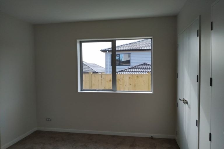 Photo of property in 73 Drumbuoy Drive, Flat Bush, Auckland, 2019