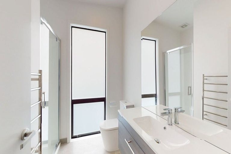 Photo of property in 53 Kamahi Place, Paraparaumu, 5032