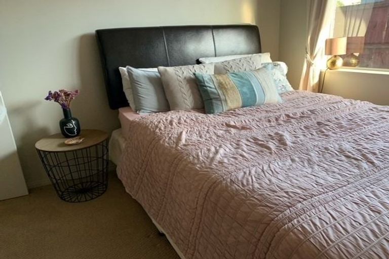 Photo of property in 9 Fergy Crescent, Wattle Downs, Auckland, 2103