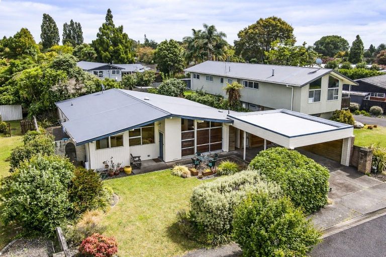 Photo of property in 15 Bernard Street, Chedworth, Hamilton, 3210