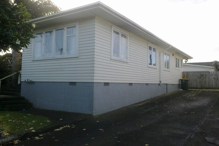 Photo of property in 106 Coxhead Road, Wattle Downs, Auckland, 2103