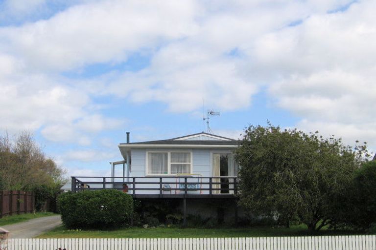 Photo of property in 106 Dickson Road, Papamoa Beach, Papamoa, 3118