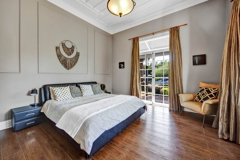 Photo of property in 104 Pitt Road, Hillsborough, New Plymouth, 4372