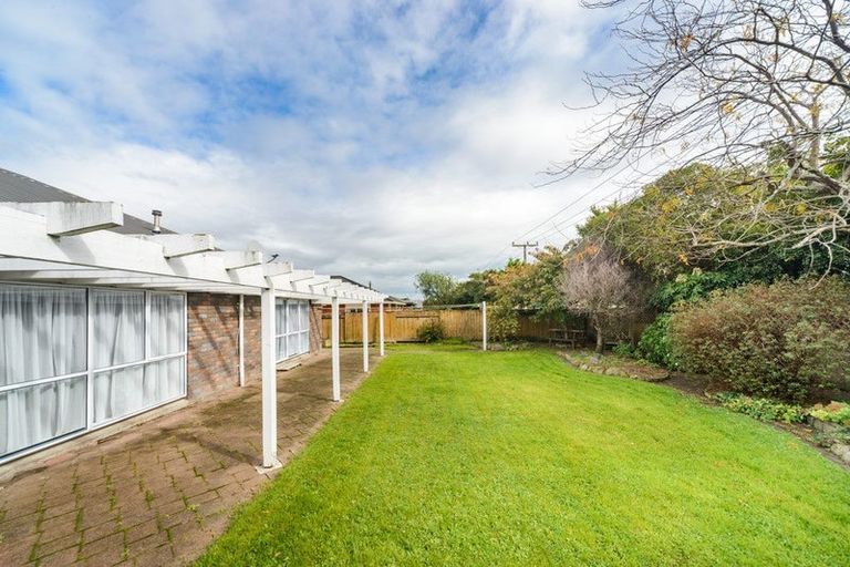Photo of property in 4 Royal Oak Drive, Kelvin Grove, Palmerston North, 4414