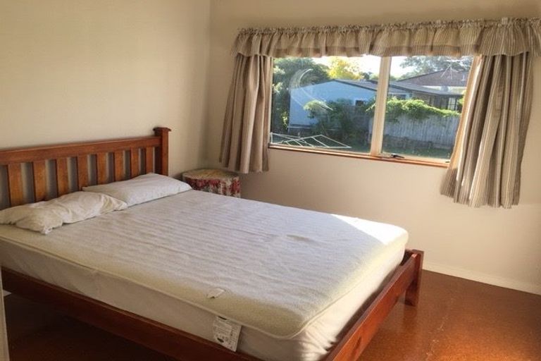 Photo of property in 295a Vipond Road, Stanmore Bay, Whangaparaoa, 0932