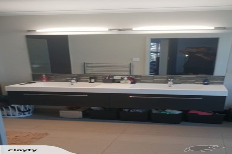 Photo of property in 222 Lakes Boulevard, Pyes Pa, Tauranga, 3112