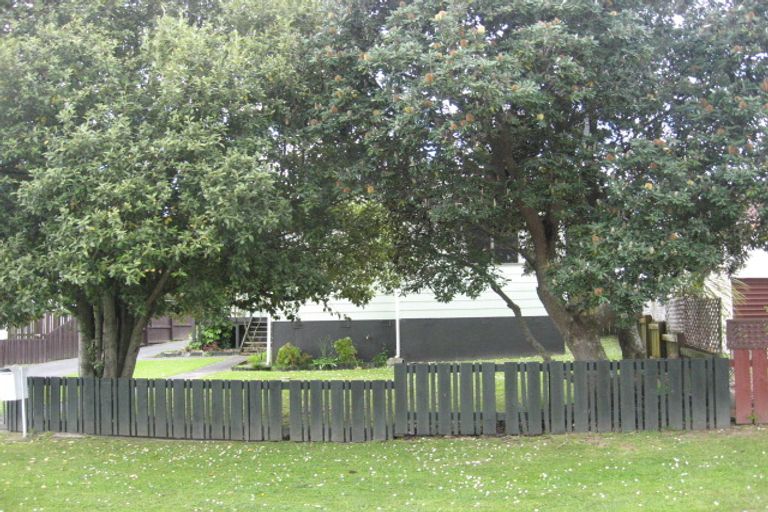 Photo of property in 5 Selago Place, Manurewa, Auckland, 2102