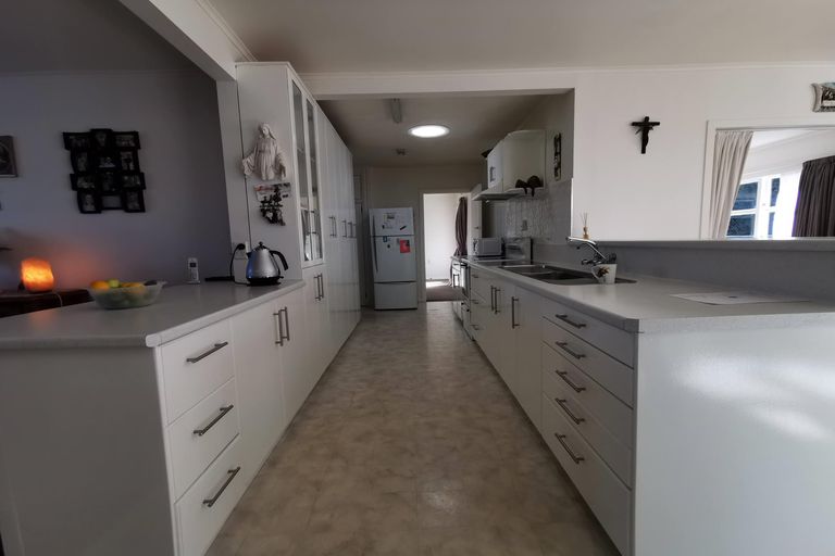 Photo of property in 75 Grey Street, Cambridge, 3434