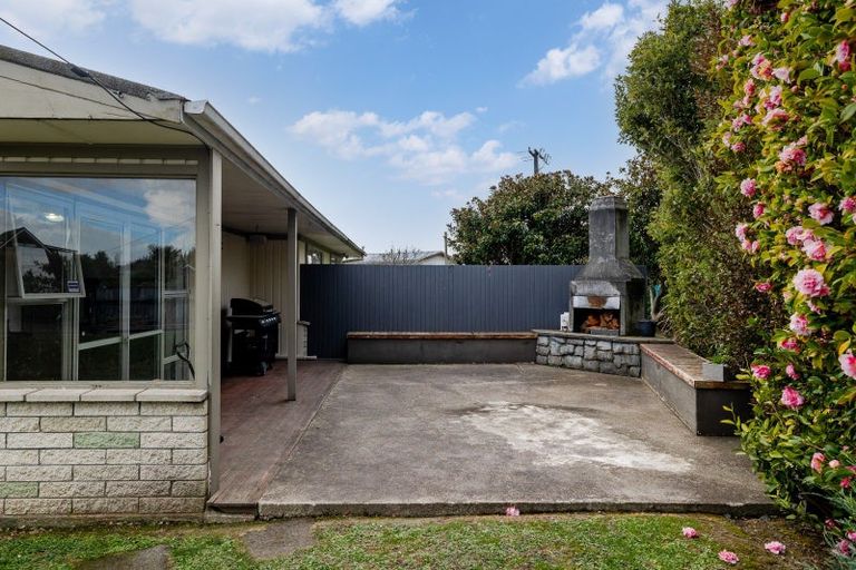 Photo of property in 52 Wakeman Street, Pahiatua, 4910