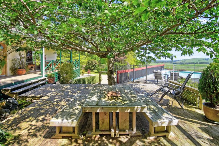 Photo of property in 49 Kaka Amu Road, Rangitumau, Masterton, 5871