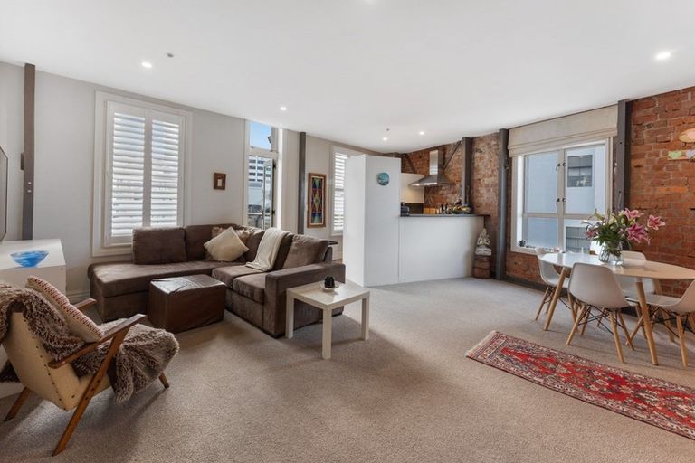 Photo of property in Columbia Apartments, 18/32 Cuba Street, Te Aro, Wellington, 6011