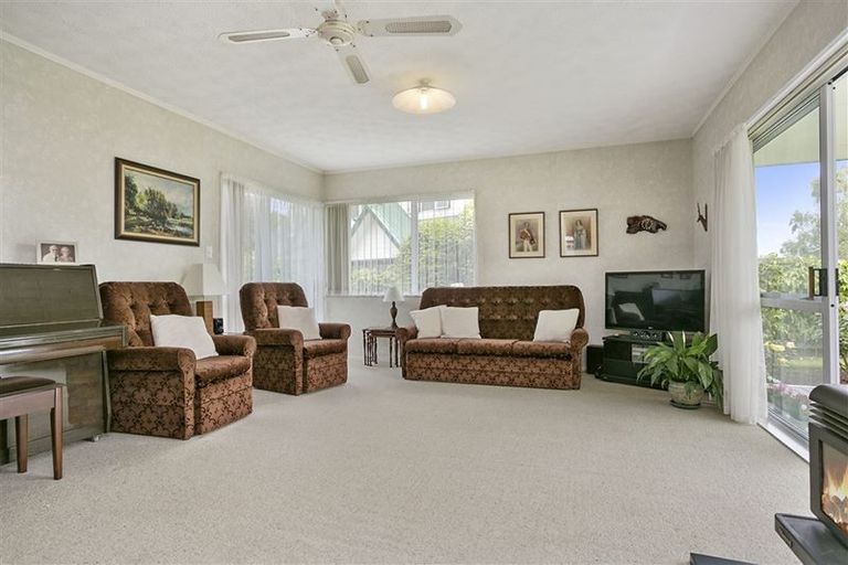 Photo of property in 2 Hilliard Place, Leamington, Cambridge, 3432