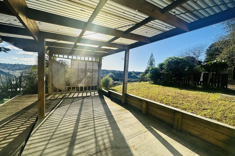 Photo of property in 11a Pendene Place, Forrest Hill, Auckland, 0620
