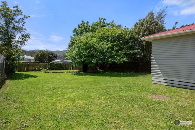 Photo of property in 38 Totara Street, Wainuiomata, Lower Hutt, 5014