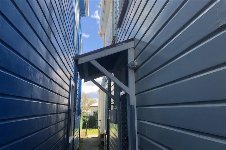 Photo of property in 467-469 Marine Parade, Napier South, Napier, 4110