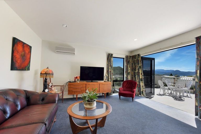 Photo of property in 23 Rimu Terrace, Waikawa, Picton, 7220