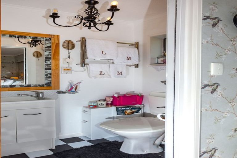 Photo of property in 103 Campbell Street, Thames, 3500