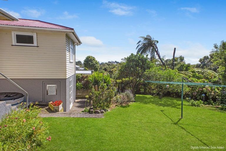 Photo of property in 24 Endeavour Street, Marfell, New Plymouth, 4310