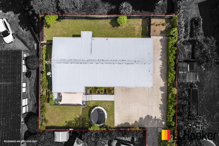 Photo of property in 2/90 Wattle Farm Road, Wattle Downs, Auckland, 2103