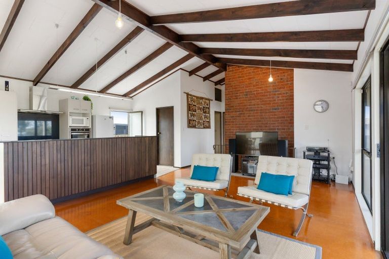 Photo of property in 225 Rangi Avenue, Whangamata, 3620