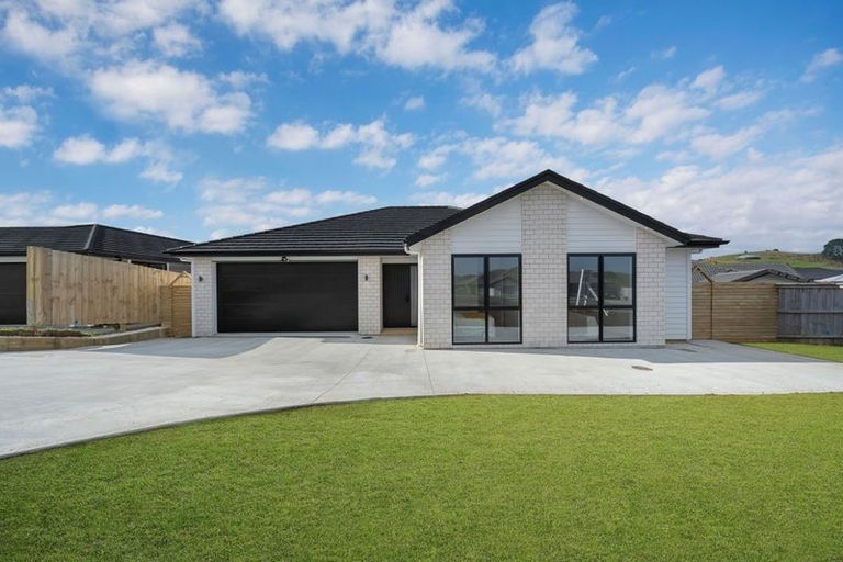 Photo of property in 171 Hitchen Road, Pokeno, 2402
