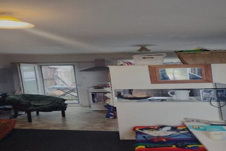 Photo of property in 5/46 Lynwood Road, New Lynn, Auckland, 0600