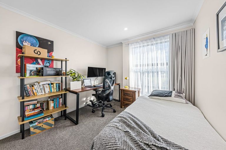 Photo of property in 32 Raranga Lane, Hobsonville, Auckland, 0616