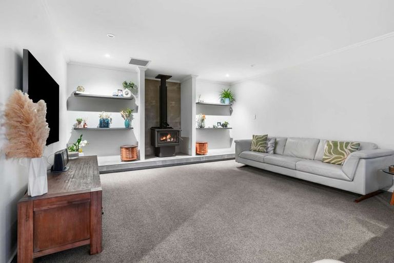 Photo of property in 54 The Esplanade, Pegasus, 7612