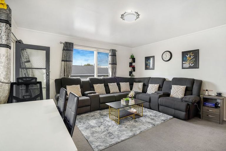 Photo of property in 1/17 Browns Road, Manurewa, Auckland, 2102