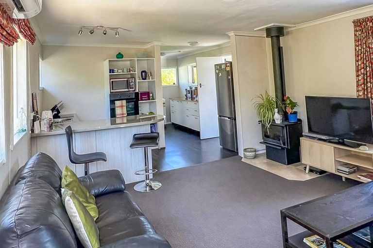 Photo of property in 143a Waikawa Road, Picton, 7220