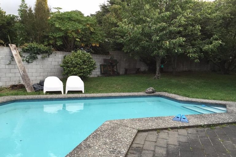 Photo of property in 61 Dyers Pass Road, Cashmere, Christchurch, 8022