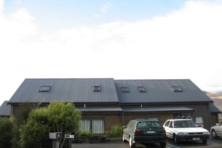 Photo of property in 4 Nugget Knob, Queenstown, 9300