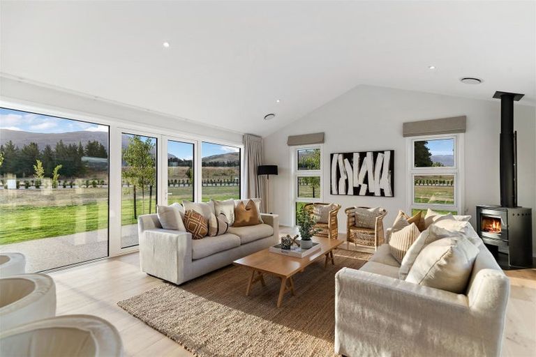 Photo of property in 49 Stone Drive, Cromwell, 9384