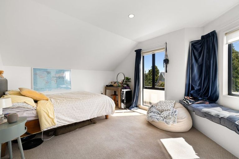 Photo of property in 37 Macmillan Avenue, Cashmere, Christchurch, 8022